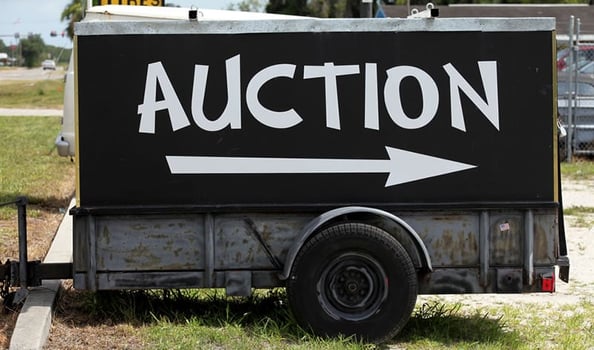 What are Radio Auction Sites? | Trailer with Auction Sign and Arrow