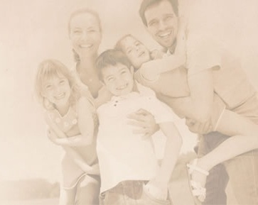 heller-thyen-logo-with-family_edited.jpg